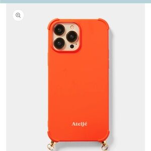 Atelje burnt orange I phone 11 case